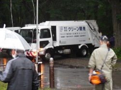 ゴミ回収車
