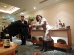 須川会員へ花束2